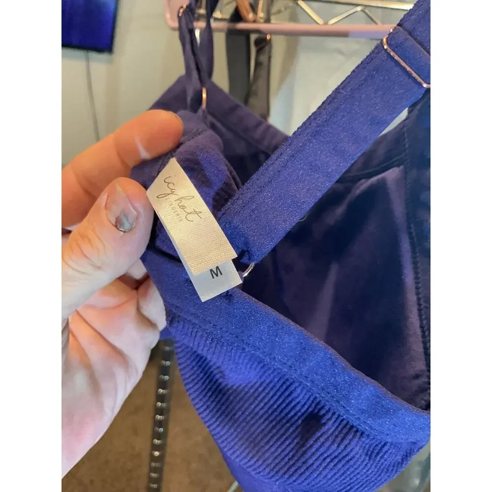 Icy Hot Lingerie Seamless Comfort Bra Lot 2 Medium NWT Blue/Gray (3-Pack Partial